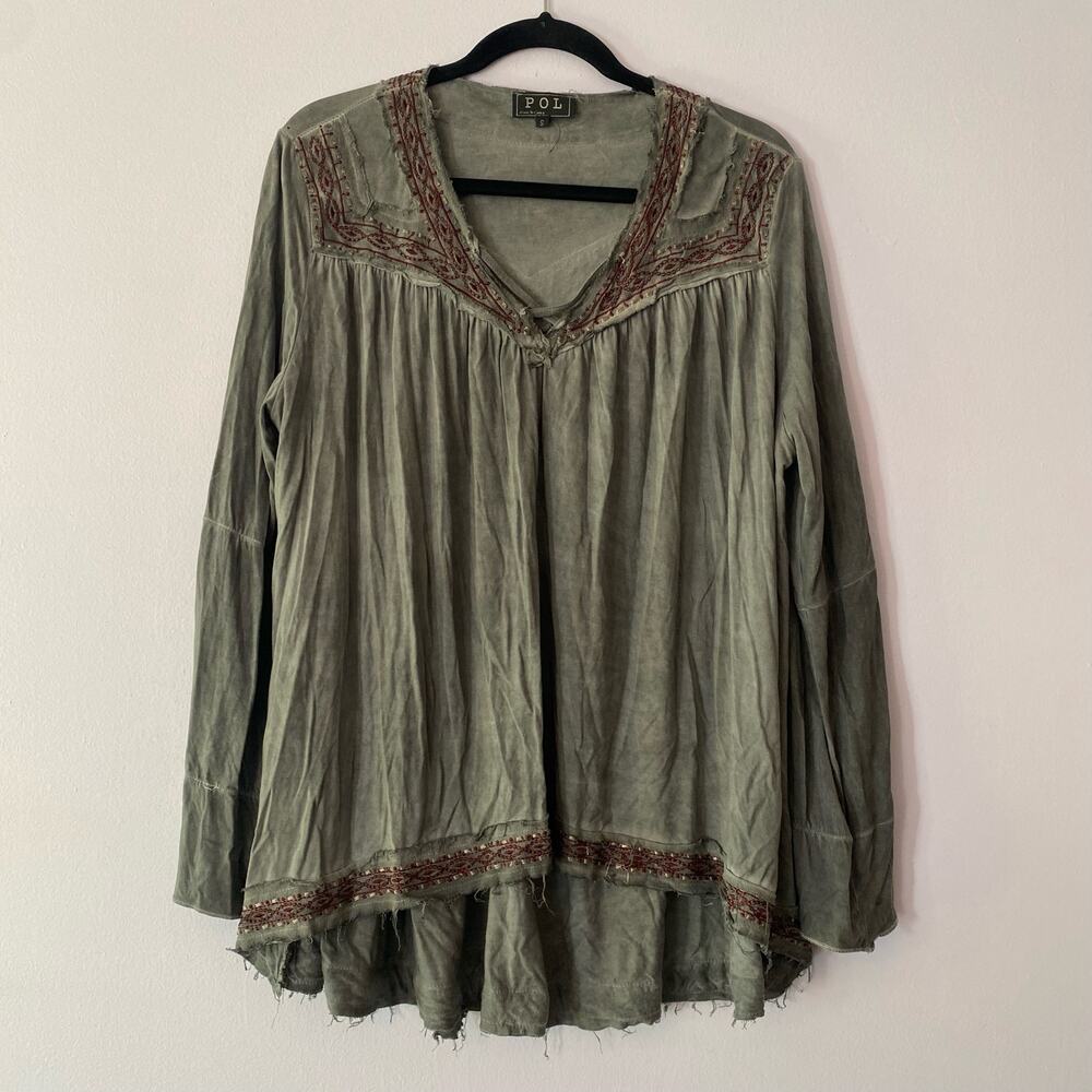 POL Gray Embroidered Boho Long Sleeve Blouse Flowy Bohemian Women's size Small